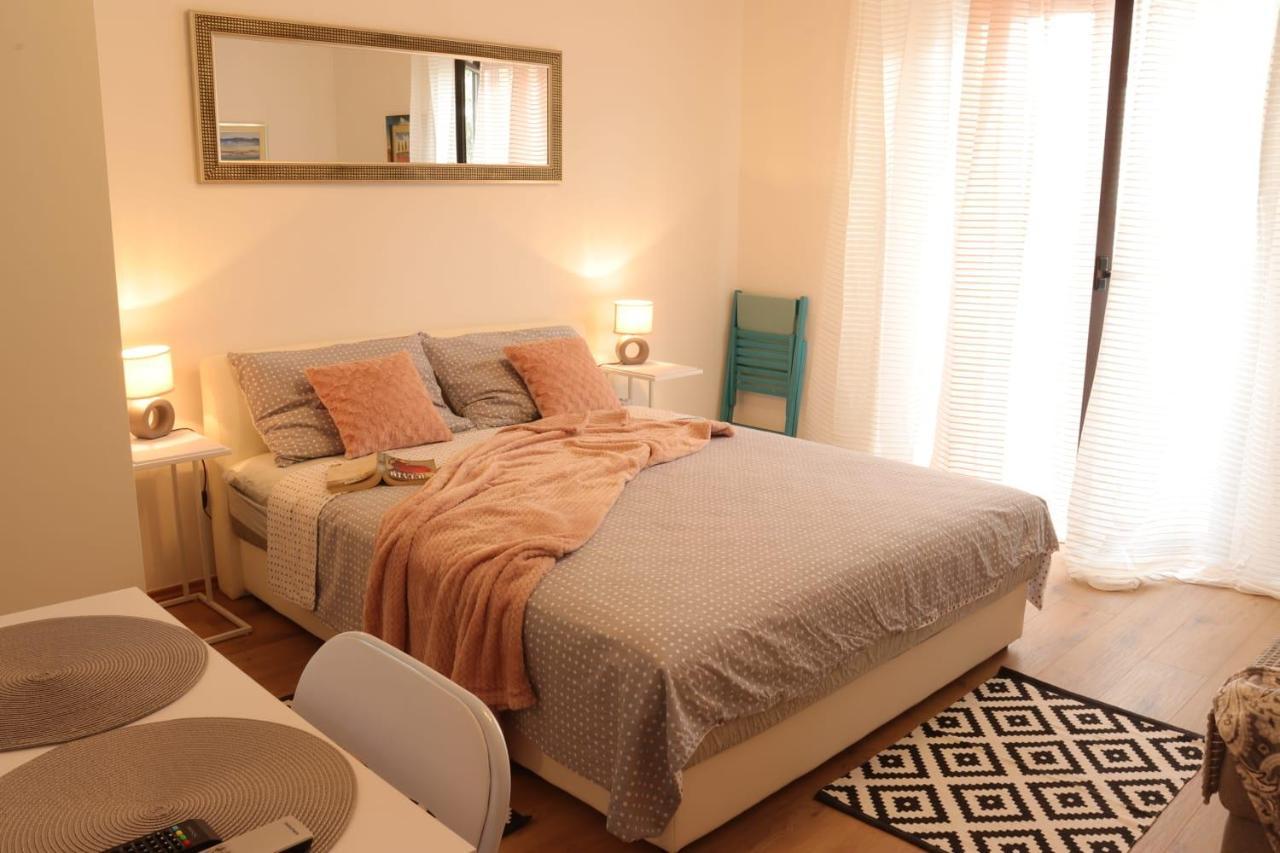 Cozy Apartments Danica Novalja - Ground Floor Экстерьер фото