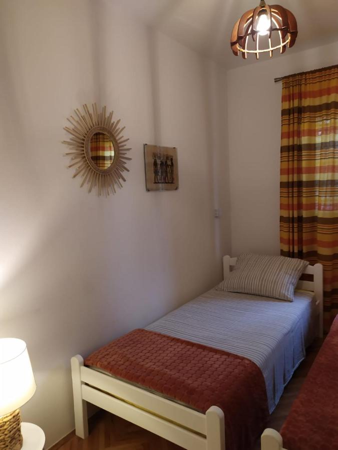 Cozy Apartments Danica Novalja - Ground Floor Экстерьер фото