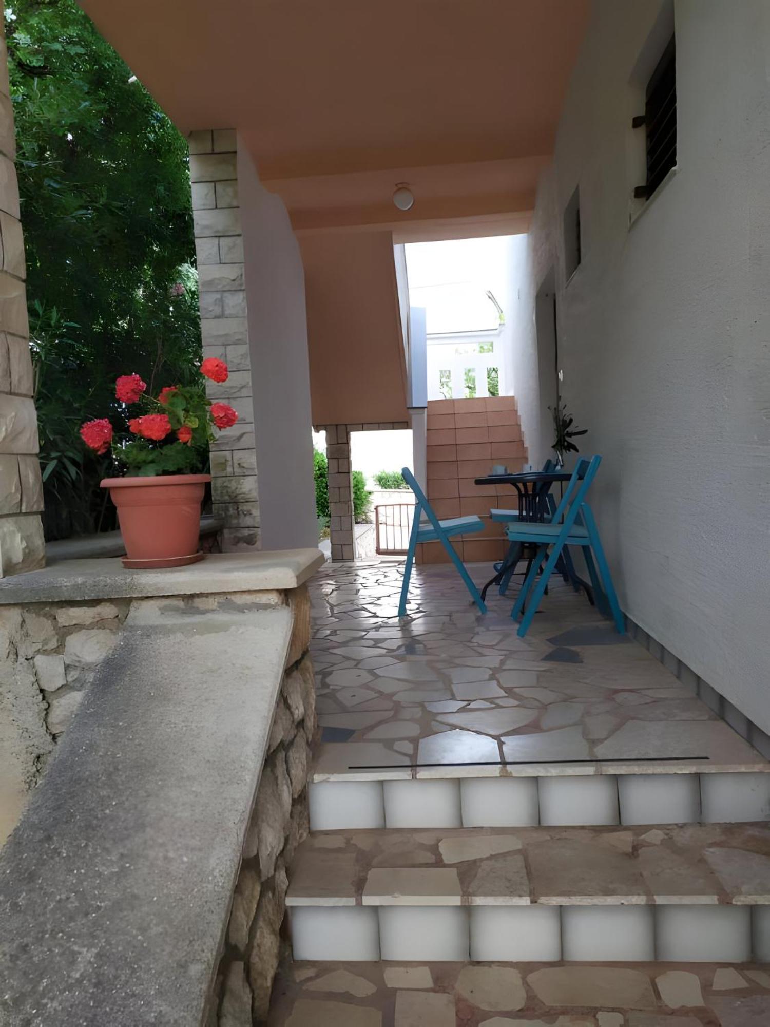 Cozy Apartments Danica Novalja - Ground Floor Экстерьер фото